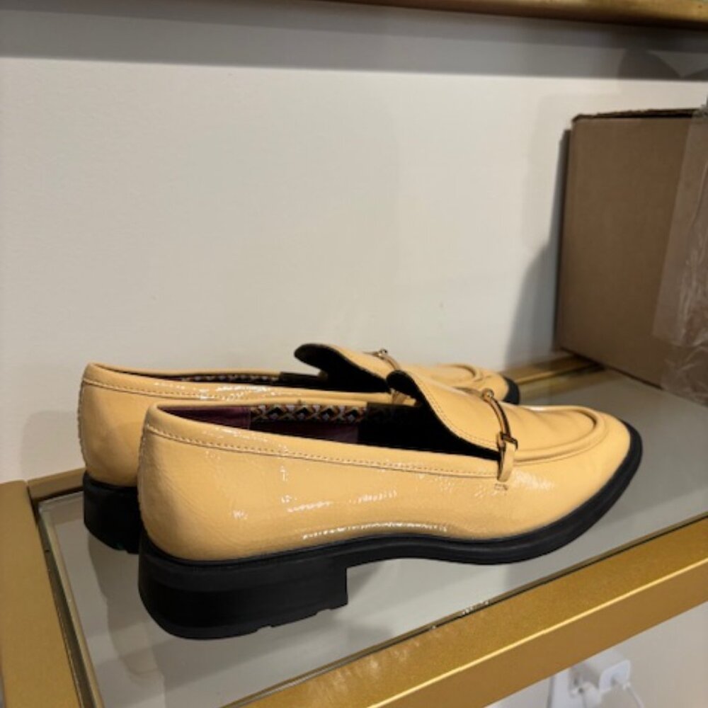 Slip-on Loafer with Gold Detail